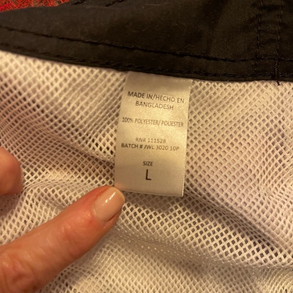 Men’s US Apparel Patriotic Swim Trunks - Picture 5 of 6